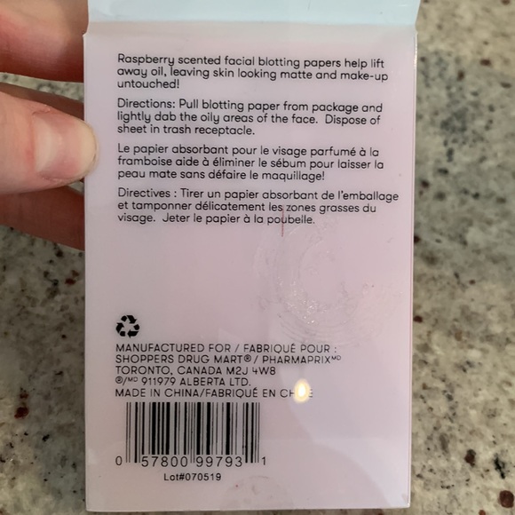 Quo Raspberry Blotting Papers - Picture 2 of 2